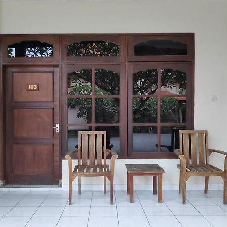 Spot On 2426 Hotel Aget Jaya II Denpasar Zewnętrze zdjęcie