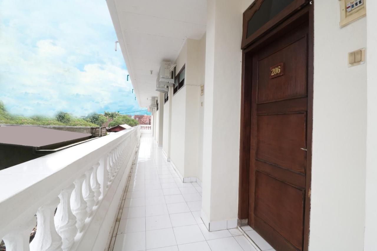 Spot On 2426 Hotel Aget Jaya II Denpasar Zewnętrze zdjęcie